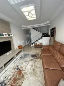 Casa com 3 Quartos à venda, 130m² no Parque Maria Domitila, São Paulo