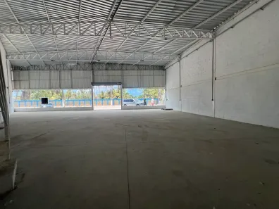 Galpão/Depósito/Armazém para alugar, 340m² no Pescaria, Maceió