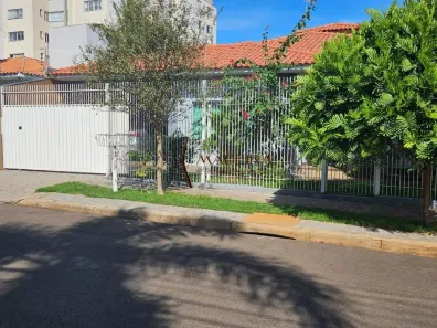 Imóvel Comercial com 4 Quartos à venda, 267m² no Jardim Social, Maringá