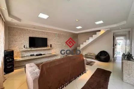 Sobrado com 3 Quartos à venda, 266m² no Vila Guaraciaba, Santo André