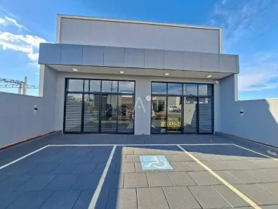 para alugar, 180m² no Floresta, Cascavel