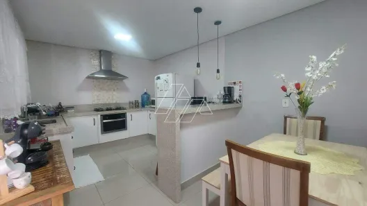 Casa com 2 Quartos à venda, 70m² no Jardim Nazareth, Marília