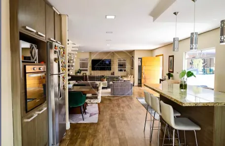 Sobrado com 5 Quartos à venda, 260m² no Cidade Dutra, São Paulo