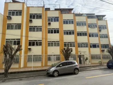 Apartamento com 5 Quartos à venda, 280m² no Jardim Amália, Volta Redonda