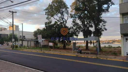 Lote/Terreno à venda, 1050m² no Vila Engler, Bauru