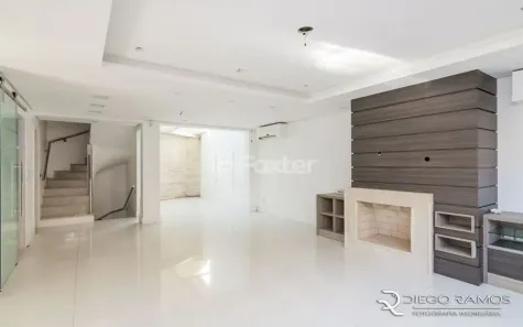 Casa de Condomínio com 3 Quartos à venda, 292m² no Vila Assunção, Porto Alegre