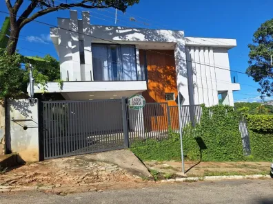 Casa com 3 Quartos à venda, 300m² no Centro, Lagoa Santa