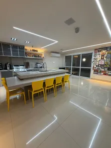 Casa de Condomínio com 3 Quartos à venda, 235m² no Santa Genoveva, Goiânia