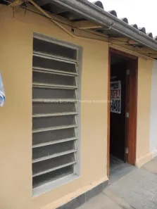 Casa com 1 Quarto para alugar, 35m² no Dom Bosco, Juiz de Fora