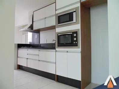 Apartamento com 2 Quartos para alugar, 75m² no Água Verde, Blumenau