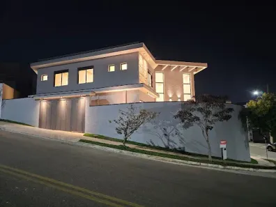 Sobrado com 4 Quartos à venda, 207m² no Villas do Jaguari, Santana de Parnaíba