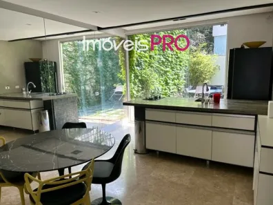 Casa com 2 Quartos à venda, 98m² no Jardim Europa, São Paulo