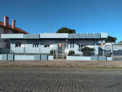 Casa com 5 Quartos à venda, 322m² no Petrópolis, Caxias do Sul