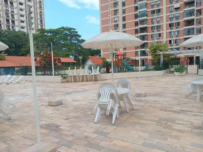Apartamento com 3 Quartos para alugar, 128m² no Barra da Tijuca, Rio de Janeiro