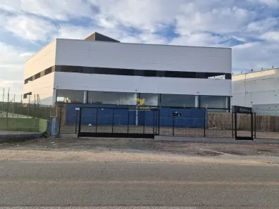 Galpão/Depósito/Armazém para venda ou aluguel, 1730m² no Centro, Palhoça