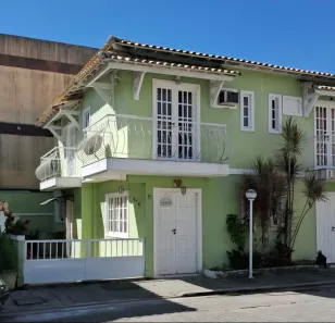 Casa com 2 Quartos à venda, 100m² no Costazul, Rio das Ostras