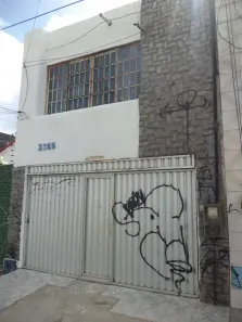 Casa com 5 Quartos para alugar, 257m² no Benfica, Fortaleza