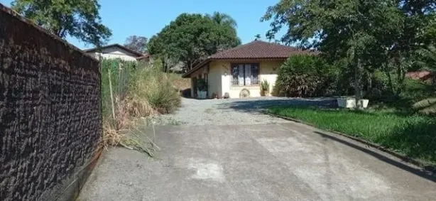 Casa com 3 Quartos à venda, 110m² no Petrópolis, Joinville