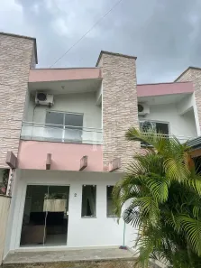 Sobrado com 2 Quartos para alugar, 72m² no mata atlântica, Tijucas