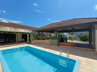 Casa com 4 Quartos à venda, 400m² no Centro, Jaraguá do Sul