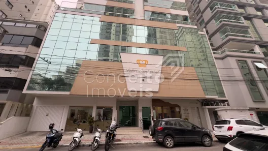 Apartamento com 3 Quartos à venda, 12m² no Meia Praia, Itapema