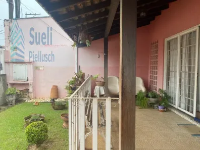 Casa com 3 Quartos à venda, 186m² no Jardim García, Campinas
