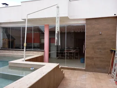 Casa com 3 Quartos para alugar, 150m² no Osmar Cabral, Cuiabá