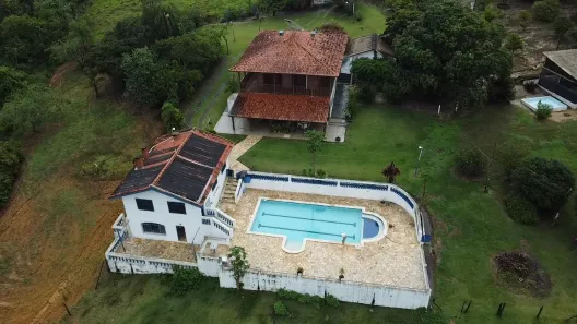 Fazenda/Sítio com 4 Quartos à venda, 150m² no Área Rural de Tatuí, Tatuí