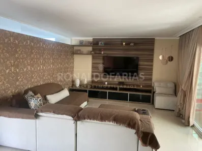 Casa de Condomínio com 4 Quartos à venda, 250m² no Interlagos, São Paulo