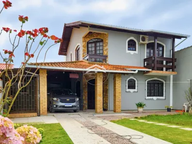 Sobrado com 3 Quartos à venda, 151m² no Praia de Fora, Palhoça