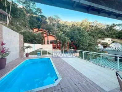 Casa de Condomínio com 3 Quartos à venda, 888m² no Piratininga, Niterói