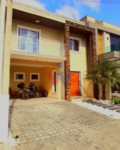 Casa com 3 Quartos à venda, 140m² no Pinheirinho, Curitiba