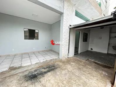 Casa com 1 Quarto para alugar, 90m² no Nova Vista, Belo Horizonte