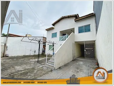 Casa com 5 Quartos à venda, 420m² no Vila Peri, Fortaleza