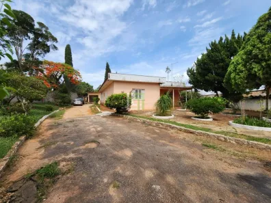Fazenda/Sítio com 4 Quartos à venda, 350m² no , Cabreúva