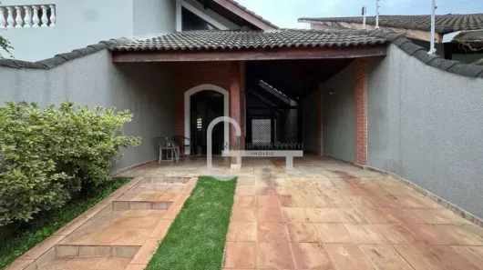 Casa com 3 Quartos à venda, 219m² no Balneário Stella Maris, Peruíbe