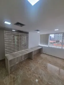 Sala Comercial para venda ou aluguel, 42m² no Jardim Bela Vista, Santo André