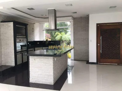 Casa de Condomínio com 3 Quartos à venda, 220m² no Ipelândia, Suzano
