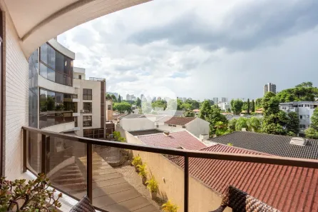 Apartamento com 4 Quartos à venda, 131m² no Hugo Lange, Curitiba