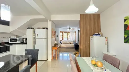 Sobrado com 3 Quartos à venda, 134m² no Hípica, Porto Alegre