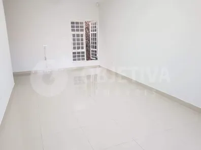 Casa com 4 Quartos à venda, 190m² no Santa Mônica, Uberlândia
