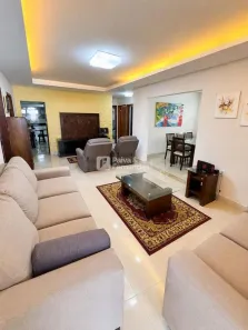 Casa com 4 Quartos à venda, 300m² no Candelária, Natal