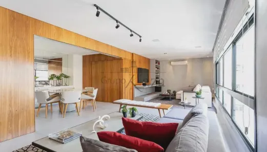 Apartamento com 3 Quartos à venda, 198m² no Cerqueira César, São Paulo