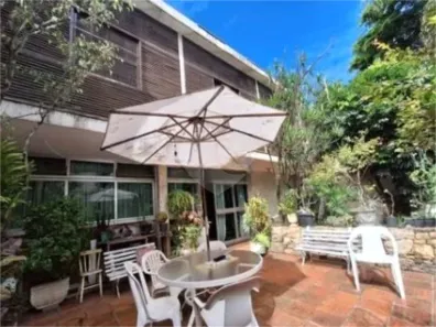 Casa com 4 Quartos à venda, 239m² no Paraíso, São Paulo