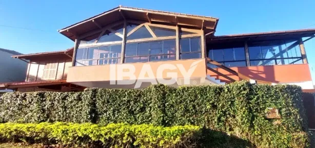 Casa com 6 Quartos para alugar, 280m² no Pântano do Sul, Florianópolis