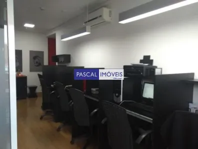 Sala Comercial à venda, 48m² no Chácara Santo Antônio (Zona Sul), São Paulo
