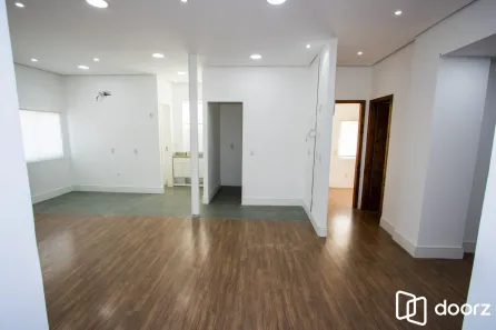Imóvel Comercial à venda, 157m² no Menino Deus, Porto Alegre