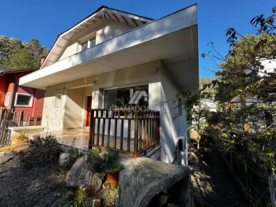 Casa com 4 Quartos à venda, 304m² no Centro, Gramado
