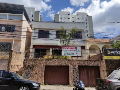 Ponto Comercial com 7 Quartos para alugar, 226m² no Santa Helena, Juiz de Fora