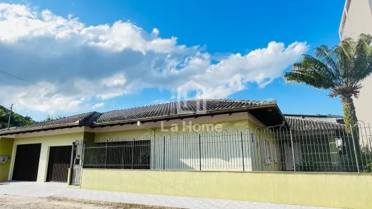 Casa com 3 Quartos à venda, 321m² no Belchior Alto, Gaspar